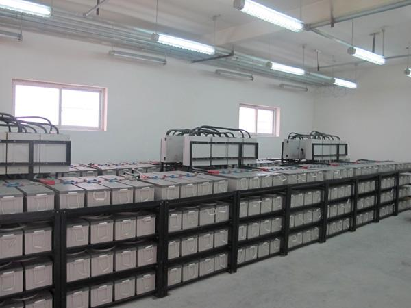 光伏發(fā)電儲能鋰電池成本價格